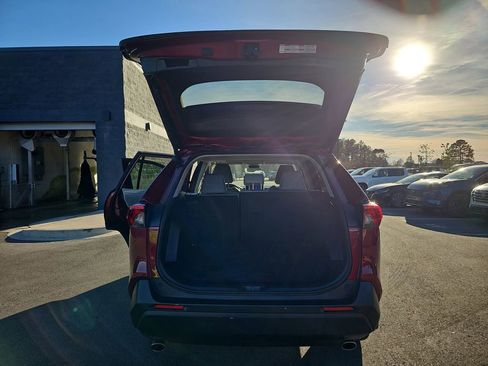 Used 2024 Toyota RAV4 XLE Premium image 16