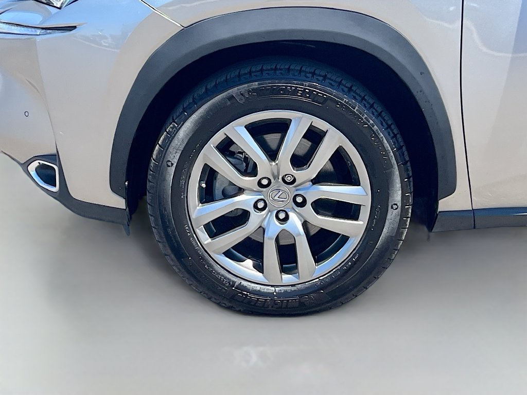 Used 2016 Lexus NX 200t FWD w/ Premium Package image 31