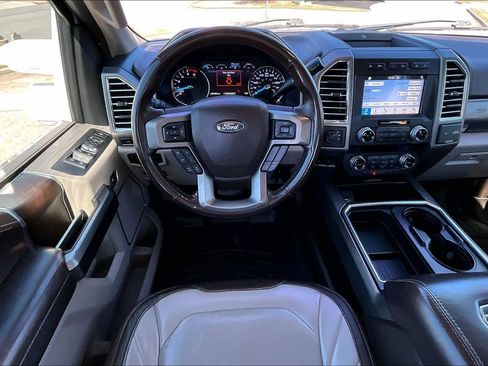 Used 2019 Ford F250 Limited image 6