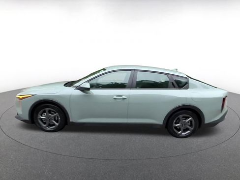 Used 2025 Kia K4 FWD image 9