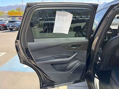 Used 2025 Audi Q7 2.0T Premium Plus AWD/4WD image 21