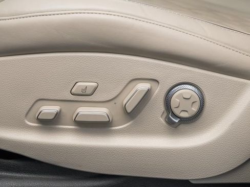 Used 2024 Genesis GV80 3.5T w/ Prestige Package AWD/4WD image 36