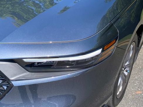 Used 2024 Honda Accord EX image 5