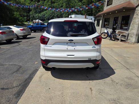 Used 2019 Ford Escape SE AWD/4WD image 6