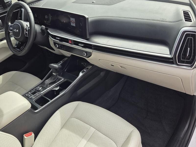 Used 2024 Kia Sorento S w/ Panoramic Sunroof Package FWD image 20