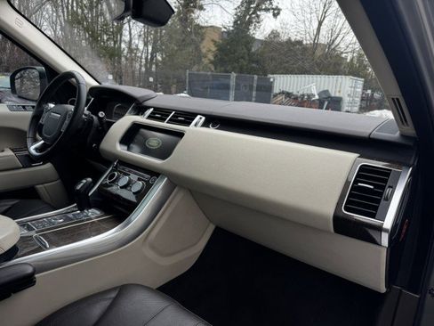 Used 2017 Land Rover Range Rover Sport Supercharged image 21