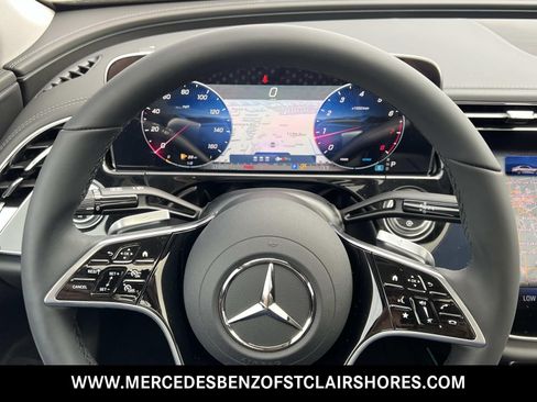New 2026 Mercedes-Benz E 350 4MATIC Sedan image 22