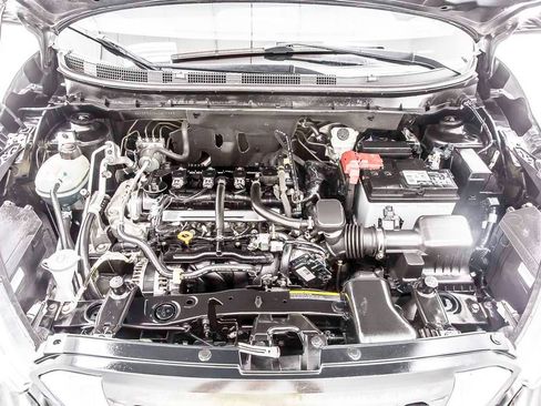 Used 2019 Nissan Kicks SV FWD image 39