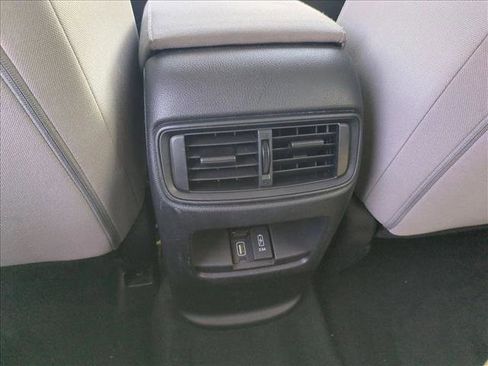 Used 2017 Honda CR-V EX image 17