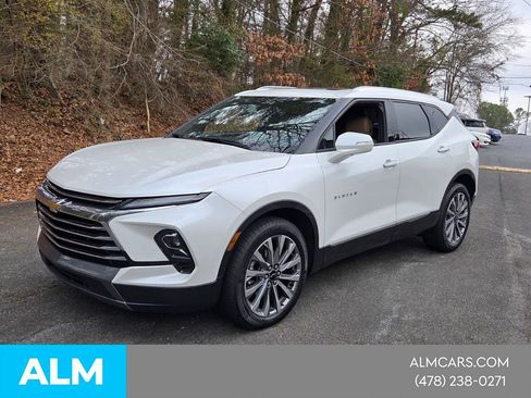 Used 2024 Chevrolet Blazer Premier image 1
