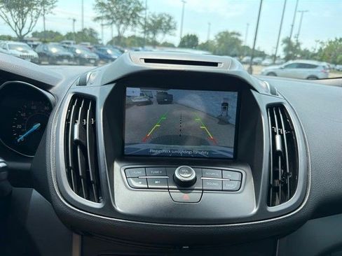 Used 2018 Ford Escape SEL w/ Ford Safe & Smart Package AWD/4WD image 31