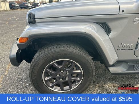Used 2021 Jeep Gladiator Overland image 11