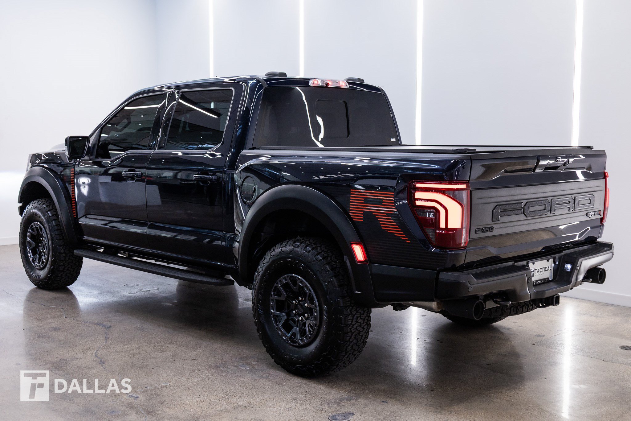 Used 2026 Ford F150 Raptor w/ Equipment Group 803A Raptor R AWD/4WD image 8