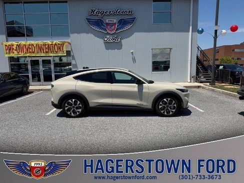 Certified 2025 Ford Mustang Mach-E Select AWD/4WD image 1