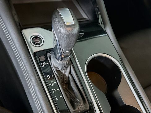 Used 2023 Nissan Altima 2.5 SV image 23