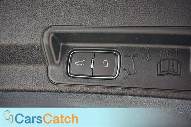 Used 2021 Ford Explorer Limited w/ Equipment Group 301A RWD image 41