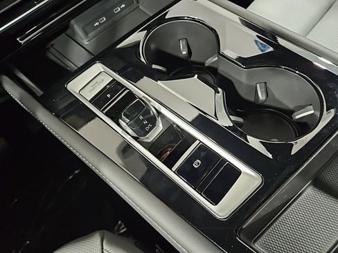 New 2025 Volkswagen Atlas Cross Sport SEL image 24