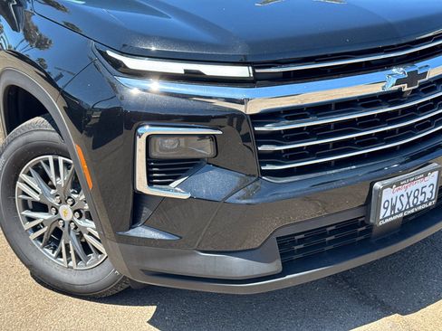 Used 2026 Chevrolet Traverse LT w/ Driver Confidence Package FWD image 3