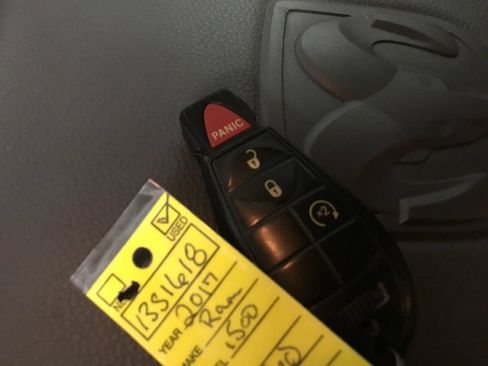 Used 2017 RAM 1500 Big Horn AWD/4WD image 11
