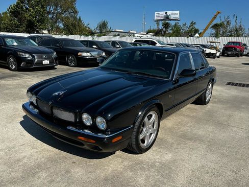 Used 2003 Jaguar XJ8 RWD image 85