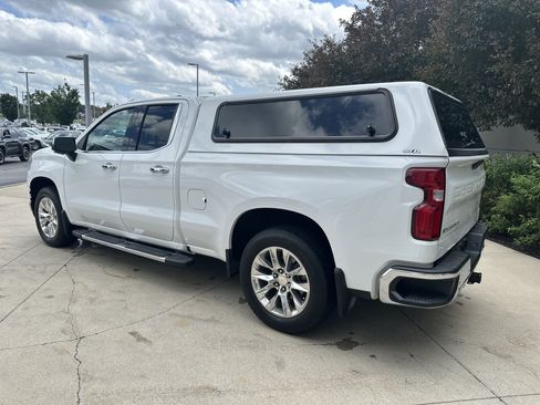 Used 2019 Chevrolet Silverado 1500 LTZ AWD/4WD image 7