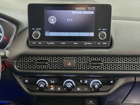 Used 2025 Honda HR-V Sport image 14