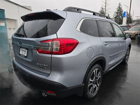 New 2026 Subaru Ascent Limited image 4
