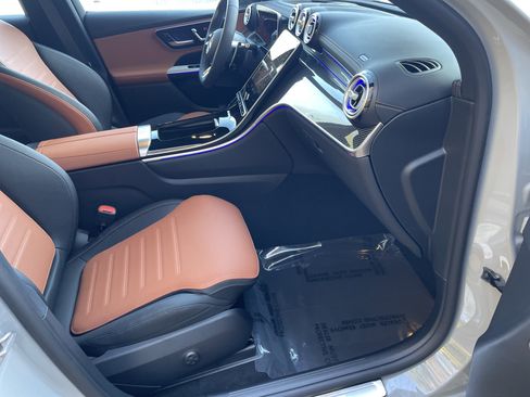 New 2026 Mercedes-Benz GLC 43 AMG 4MATIC image 43