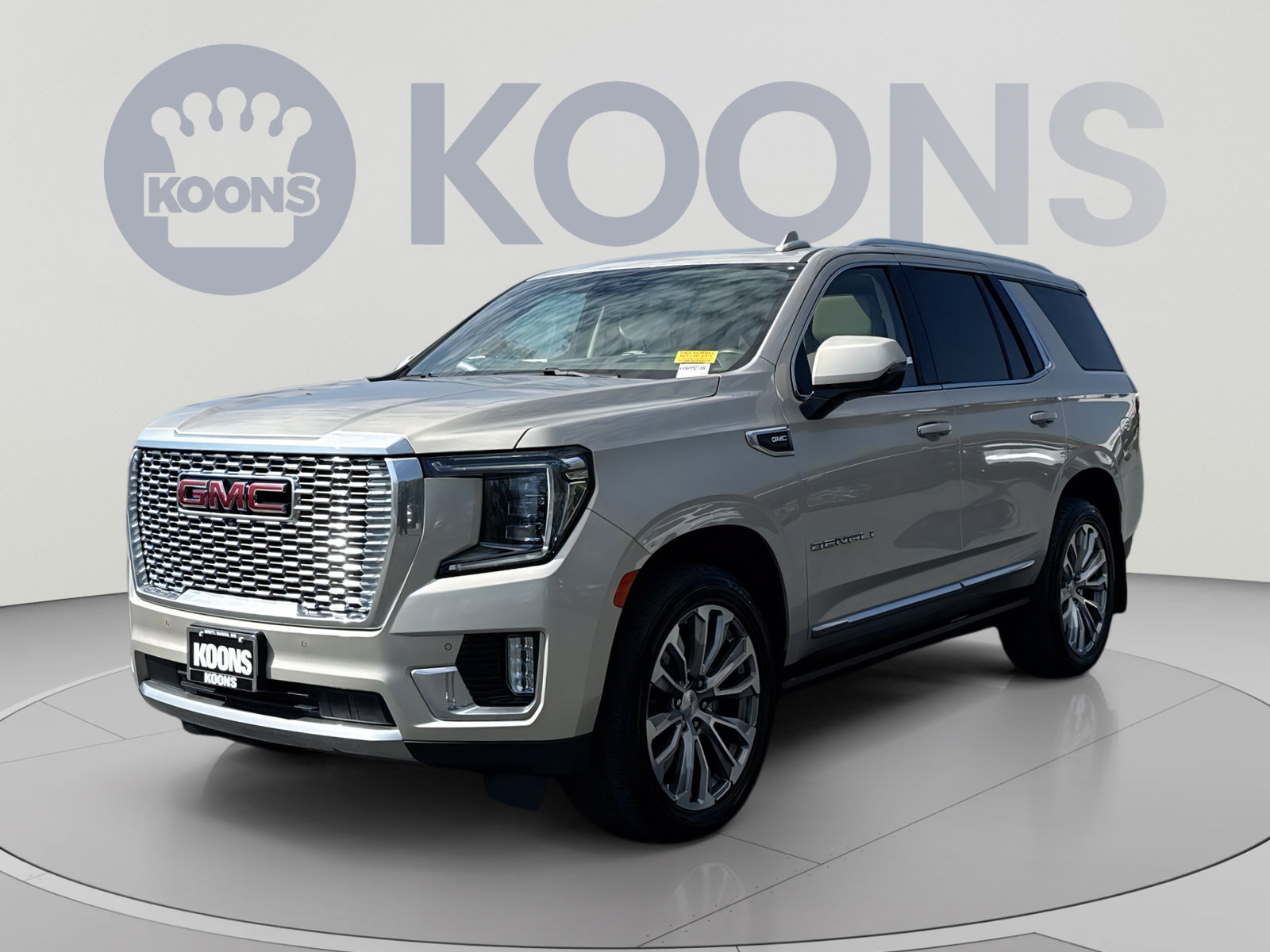 Used 2023 GMC Yukon Denali AWD/4WD image 1