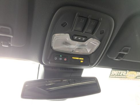 New 2025 GMC Canyon AT4 w/ Technology Plus Package AWD/4WD image 27