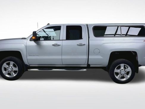 Used 2017 Chevrolet Silverado 2500 W/T w/ Snow Plow Prep Package AWD/4WD image 19