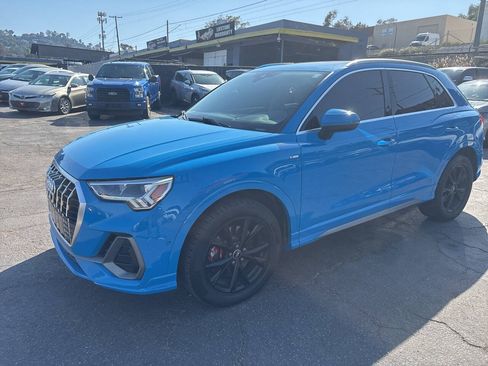 Used 2021 Audi Q3 2.0T Premium Plus w/ Premium Plus Package AWD/4WD image 10