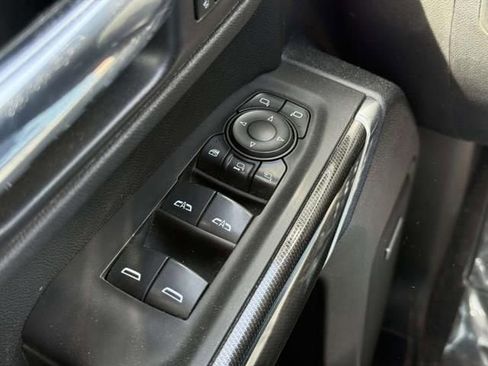 Used 2021 GMC Sierra 2500 AT4 w/ AT4 Premium Plus Package AWD/4WD image 19