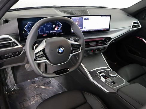 Used 2025 BMW 330i Sedan w/ Convenience Package RWD image 7
