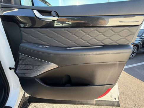 Used 2022 Hyundai Palisade Calligraphy image 16