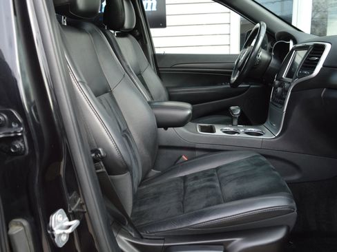 Used 2015 Jeep Grand Cherokee Altitude image 20