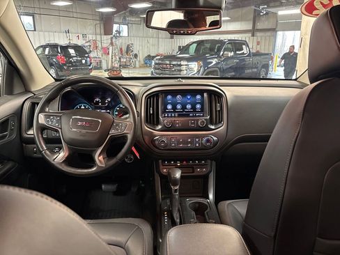 Used 2022 GMC Canyon AT4 AWD/4WD image 18