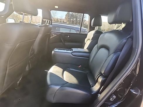 Certified 2022 Nissan Armada SL w/ Midnight Edition Package image 8