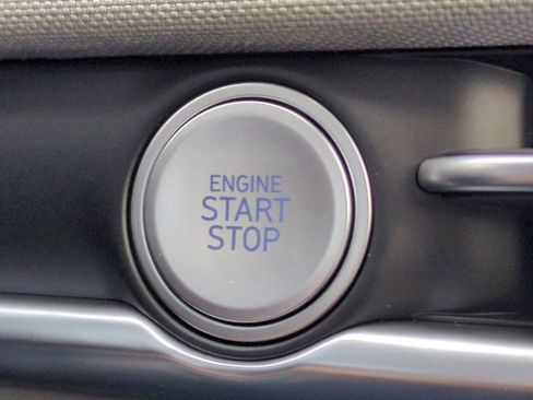 New 2026 Hyundai Tucson Limited image 38