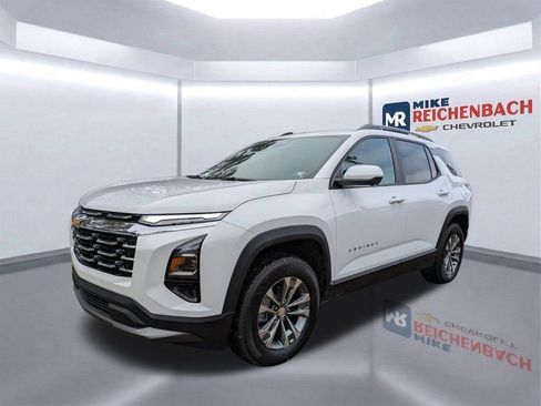 New 2026 Chevrolet Equinox LT w/ Convenience Package II AWD/4WD image 9