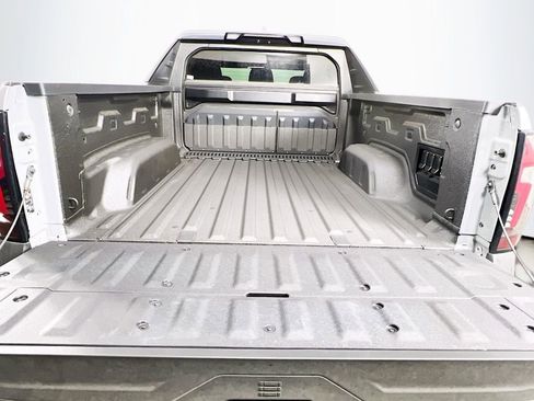 New 2026 Chevrolet Silverado EV LT image 26