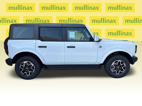 New 2026 Ford Bronco Outer Banks AWD/4WD image 16