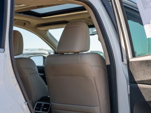 Used 2015 Honda CR-V Touring image 15
