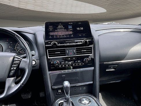 Used 2023 Nissan Armada SL w/ Midnight Edition Package RWD image 5