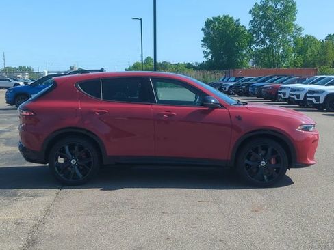 Used 2025 Dodge Hornet R/T w/ R/T Plus Package AWD/4WD image 2