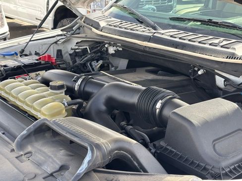 Used 2019 Ford F150 XLT w/ Max Trailer Tow Package AWD/4WD image 26