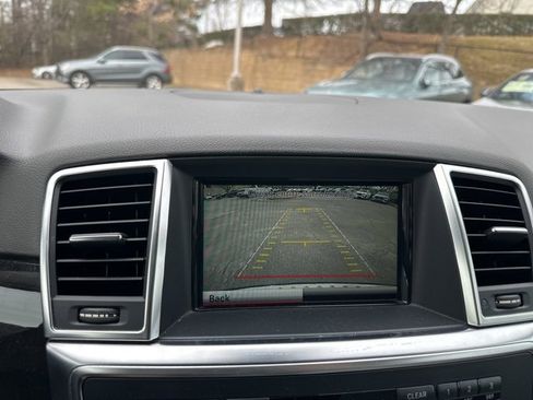 Used 2015 Mercedes-Benz ML 350 2WD image 23