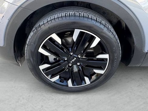Used 2024 Kia Telluride SX FWD image 23