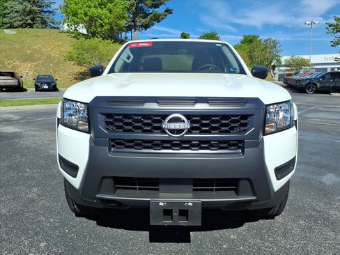 Certified 2025 Nissan Frontier S AWD/4WD image 11