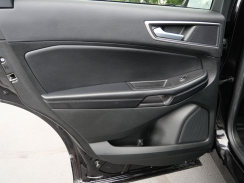Used 2023 Ford Edge SEL w/ Convenience Package AWD/4WD image 16